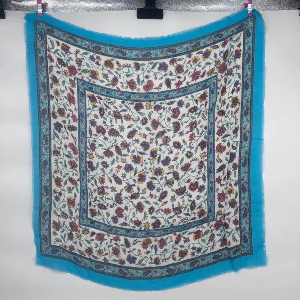 Carriage Court‎ NWT Made in Italy Fashion Scarf Wrap VTG Square Floral Print